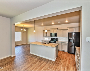 6952 Black Mesquite Drive - Photo Thumbnail 11