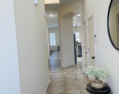 12605 Azulejos Street - Photo Thumbnail 6