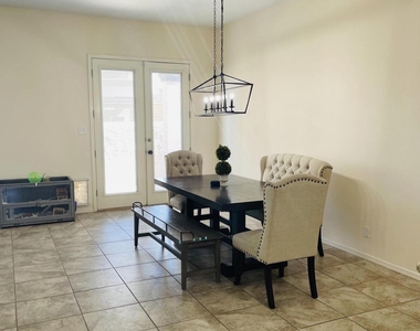 12605 Azulejos Street - Photo Thumbnail 5