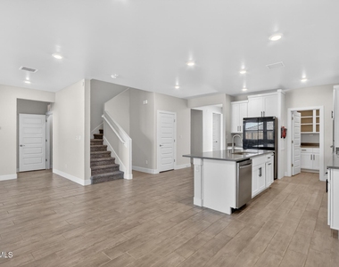 2233 Sandstone Place - Photo Thumbnail 16