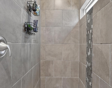 2233 Sandstone Place - Photo Thumbnail 36