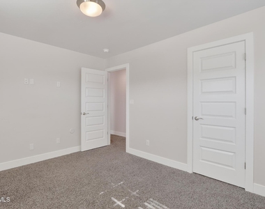 2233 Sandstone Place - Photo Thumbnail 52