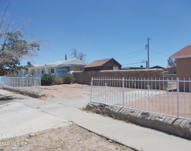 7724 Mustang Avenue - Photo Thumbnail 1