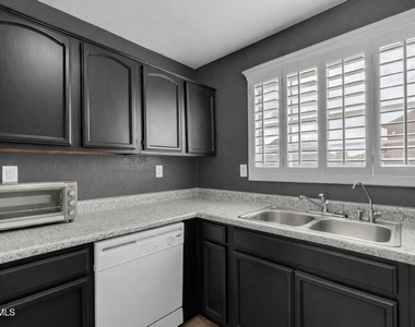 3092 Tierra Bowles Drive - Photo Thumbnail 8