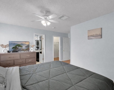 3092 Tierra Bowles Drive - Photo Thumbnail 17