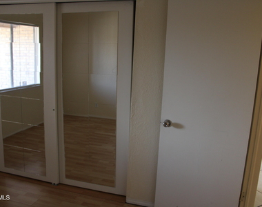 5947 Deer Avenue - Photo Thumbnail 11