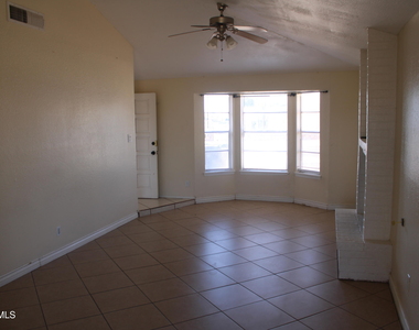 5947 Deer Avenue - Photo Thumbnail 4