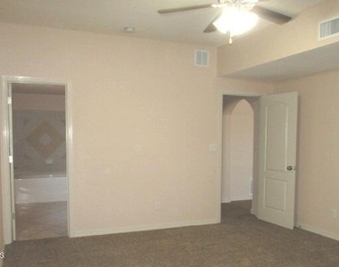 11708 Snow Cloud Court - Photo Thumbnail 7