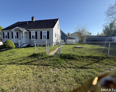 11 Colony Street - Photo Thumbnail 2