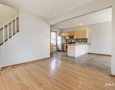 79 Atwater Street - Photo Thumbnail 7