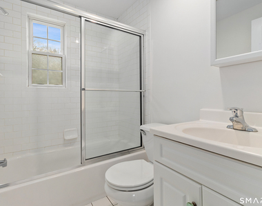 289 Bridge Street - Photo Thumbnail 12