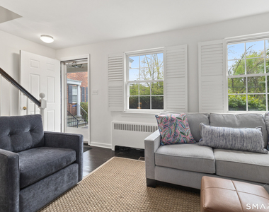 289 Bridge Street - Photo Thumbnail 1