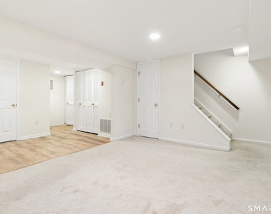 289 Bridge Street - Photo Thumbnail 13