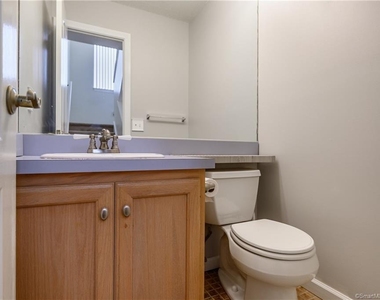 10 South Street - Photo Thumbnail 11