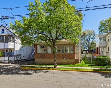 39 Grand Street - Photo Thumbnail 1