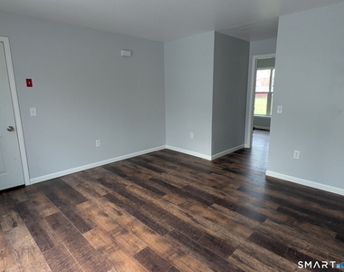 619 Shelton Street - Photo Thumbnail 10