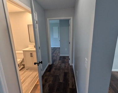 619 Shelton Street - Photo Thumbnail 11