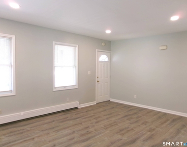 858 Hope Street - Photo Thumbnail 3