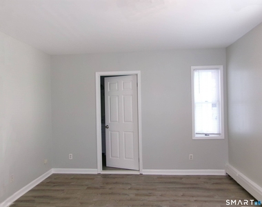 858 Hope Street - Photo Thumbnail 16