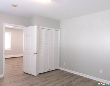 858 Hope Street - Photo Thumbnail 14