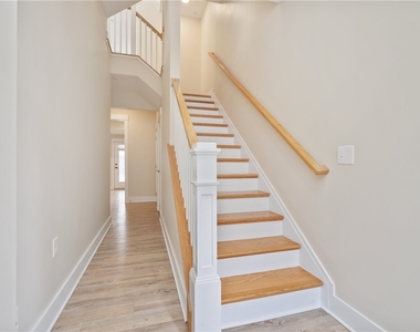 6427 Melissa Street - Photo Thumbnail 1