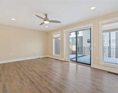 6427 Melissa Street - Photo Thumbnail 21
