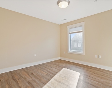 6427 Melissa Street - Photo Thumbnail 18