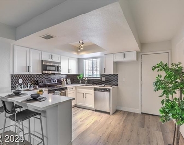 1436 N Jones Boulevard - Photo Thumbnail 1