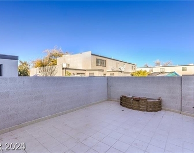 1436 N Jones Boulevard - Photo Thumbnail 24