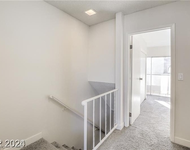 1436 N Jones Boulevard - Photo Thumbnail 11