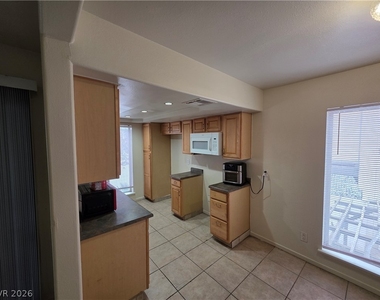 1440 Vegas Valley Drive - Photo Thumbnail 21