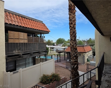 1440 Vegas Valley Drive - Photo Thumbnail 8