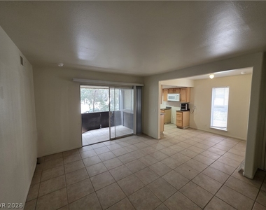 1440 Vegas Valley Drive - Photo Thumbnail 14
