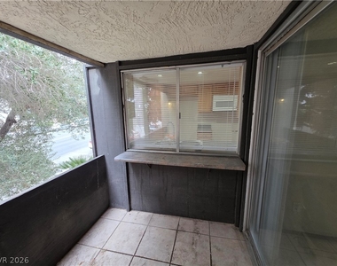 1440 Vegas Valley Drive - Photo Thumbnail 29