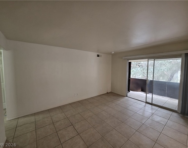 1440 Vegas Valley Drive - Photo Thumbnail 12