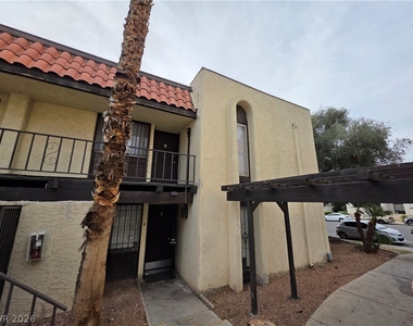1440 Vegas Valley Drive - Photo Thumbnail 5