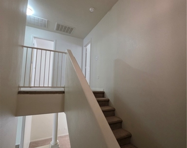 1423 Orange Jubilee Road - Photo Thumbnail 39