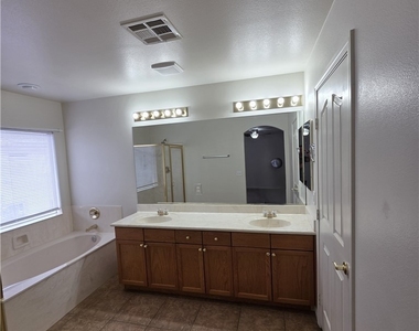 1423 Orange Jubilee Road - Photo Thumbnail 69