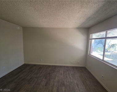 304 Orland Street - Photo Thumbnail 24