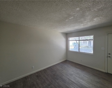 304 Orland Street - Photo Thumbnail 23