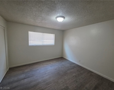 304 Orland Street - Photo Thumbnail 32