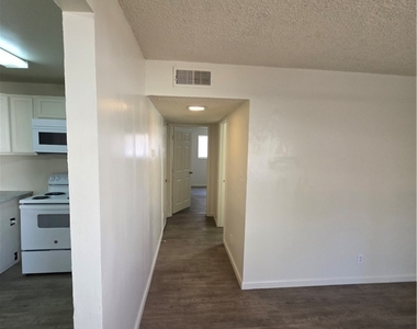 304 Orland Street - Photo Thumbnail 25