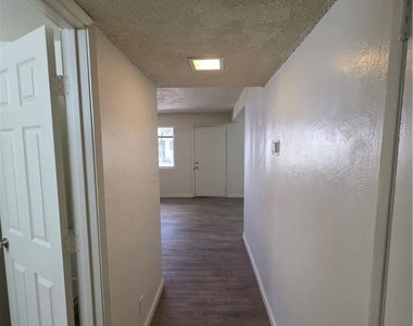 304 Orland Street - Photo Thumbnail 31