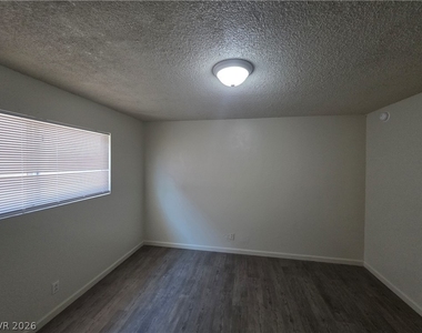 304 Orland Street - Photo Thumbnail 39