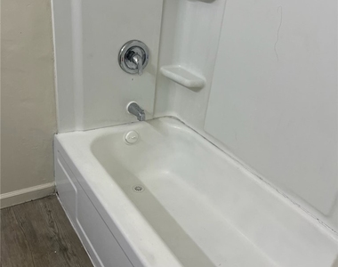 304 Orland Street - Photo Thumbnail 44