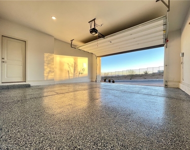 11544 Observation Point Avenue - Photo Thumbnail 24