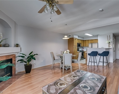 5415 W Harmon Avenue - Photo Thumbnail 1