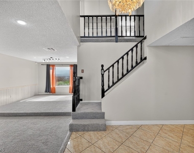 389 Summer Creek Court - Photo Thumbnail 1