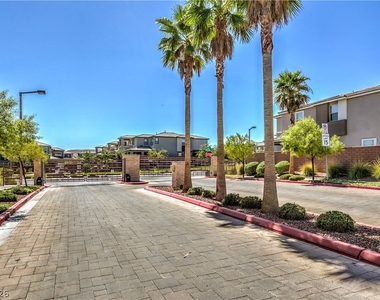 10646 Silver Pond Avenue - Photo Thumbnail 30