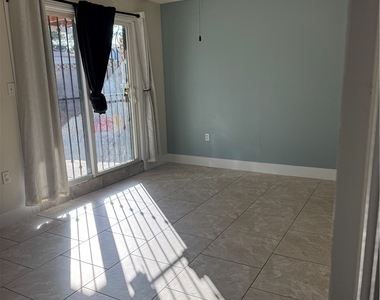 608 Greenhurst Road - Photo Thumbnail 7